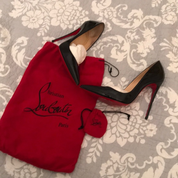Christian Louboutin Shoes - Black Christian Louboutin Size 39 1/2